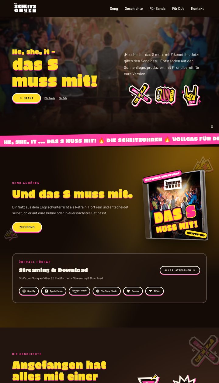 Längerer Ausschnitt von schlitzohren.rocks: Startbereich „He, she, it – das S muss mit!“, darunter CD-Hülle, Streaming-Links und der Beginn der Geschichte